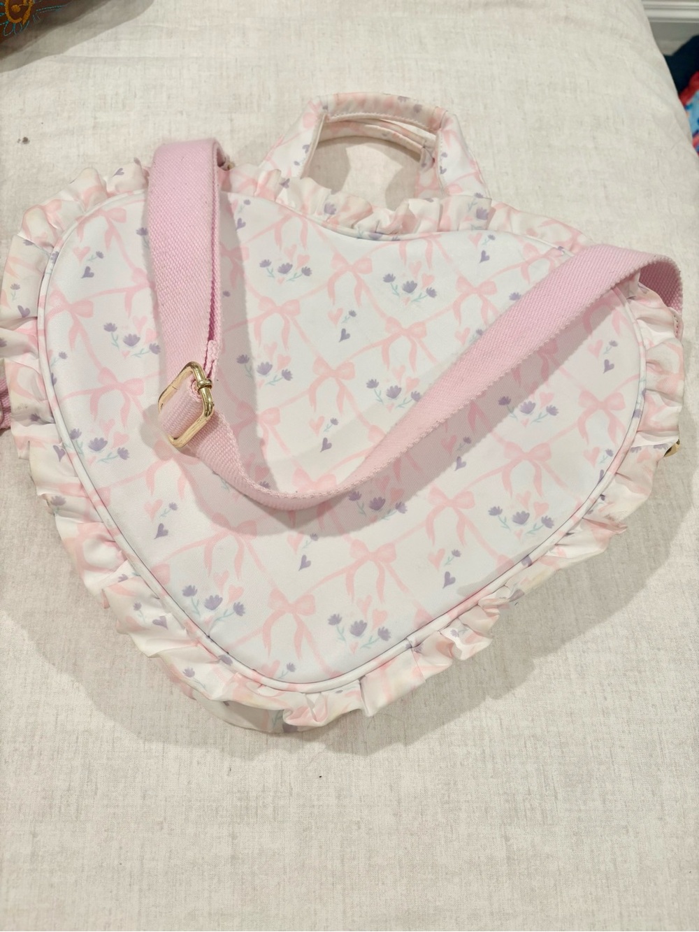 Stoney Clover Lane High Tea Printed Ruffle Heart Tote Bag GUC